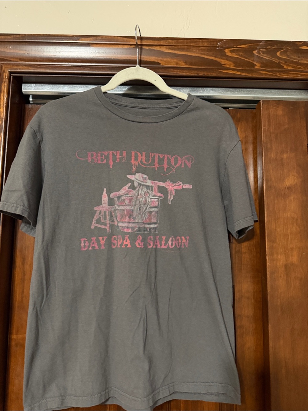 Beth Dutton Gray Tee with Pink Graphic - Short Sleeve Crewneck